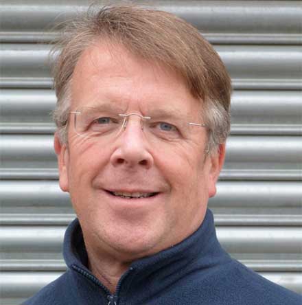 Chris Robetrs From Quantum Petrol & Diesel Engine ECU Remapping & Chip Tuning